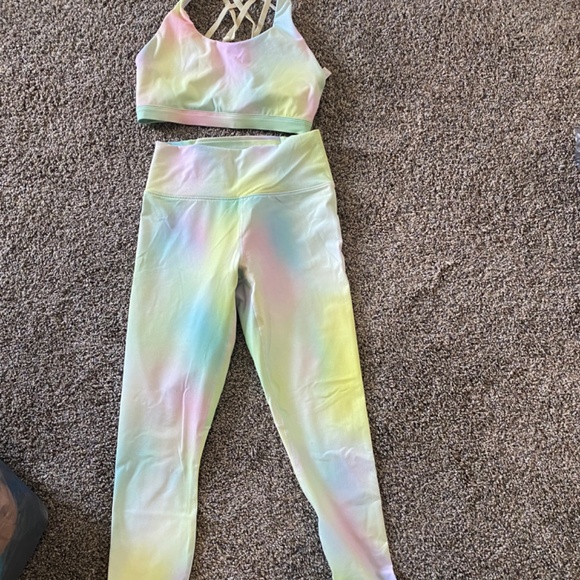 Fabletics set - Picture 2 of 2